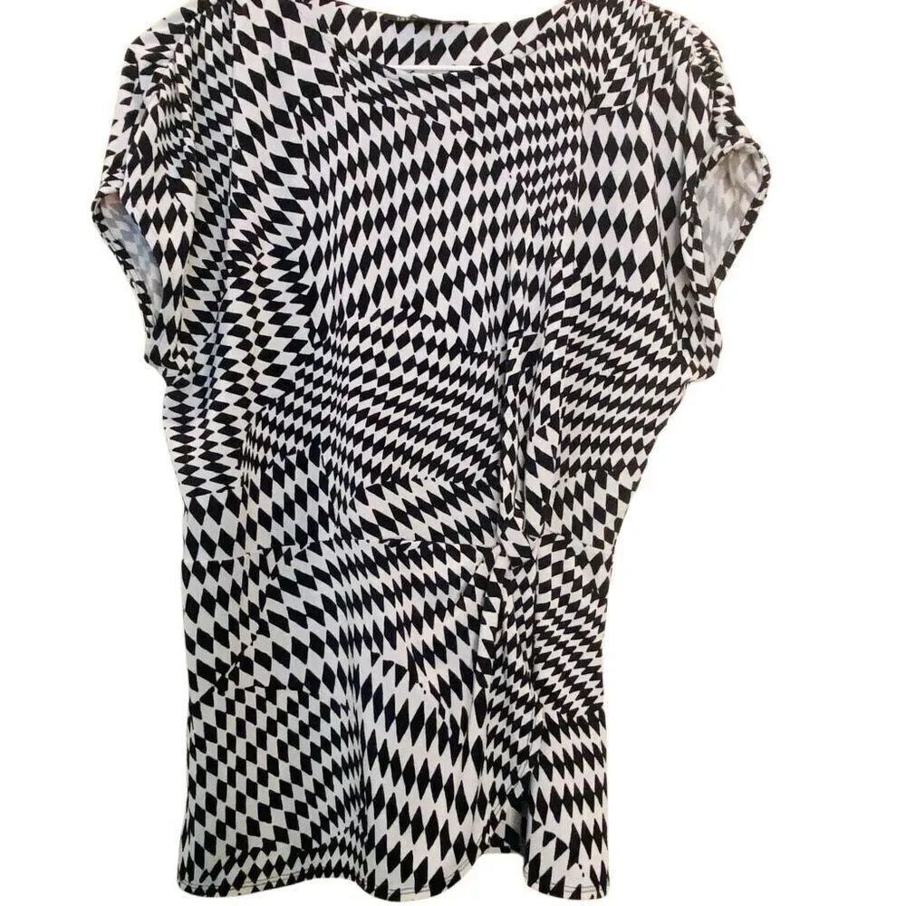 INC International Concepts Geometric Cap Sleeve Knotted Blouse White Black Small